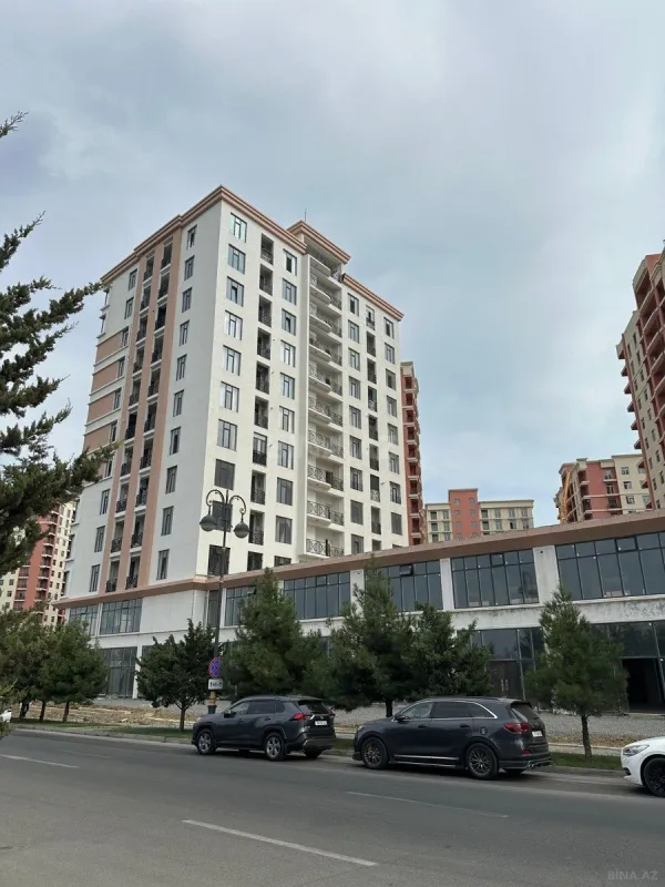 Satılır obyekt 97.2 m²