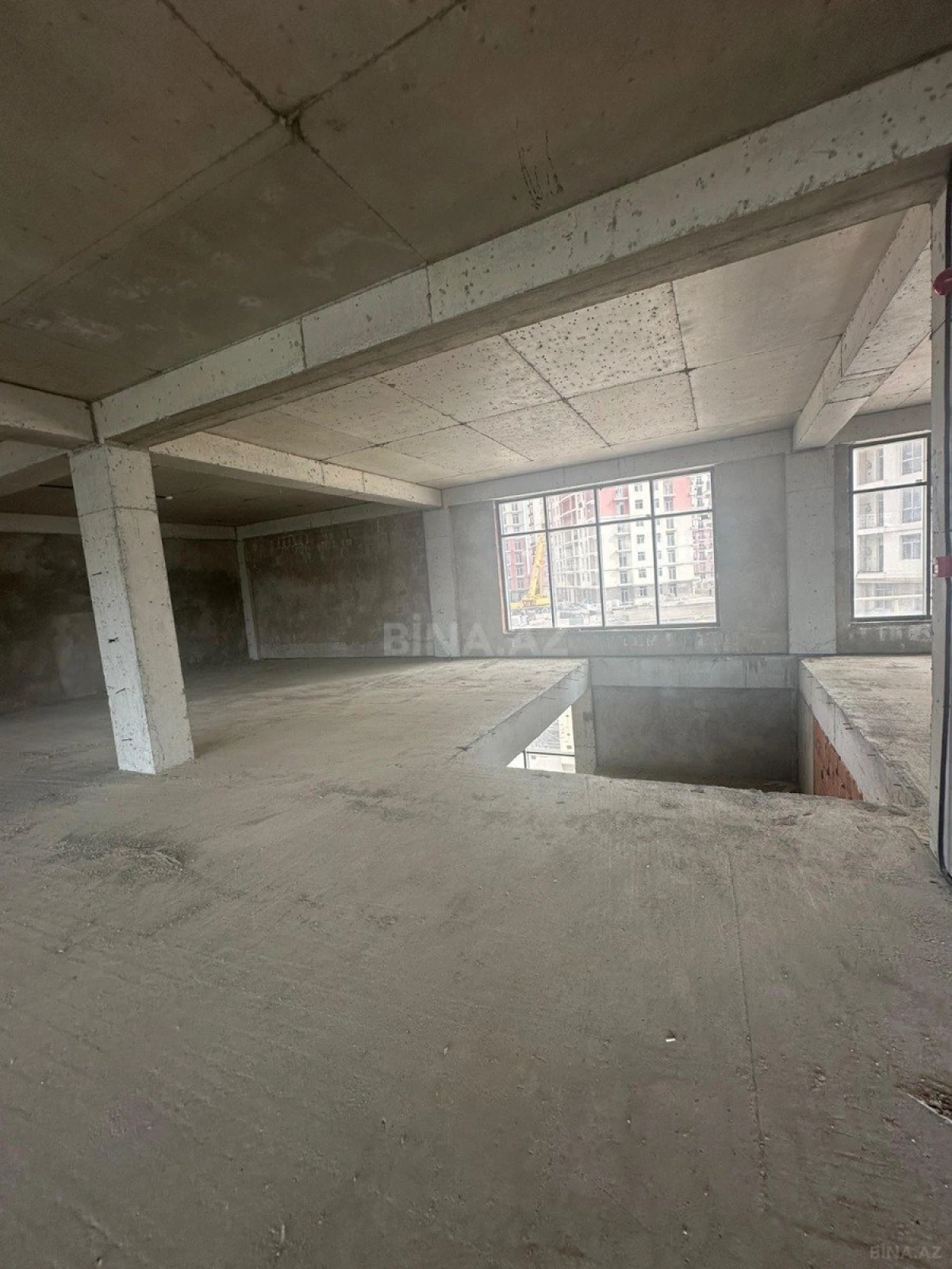 Satılır obyekt 97.2 m²