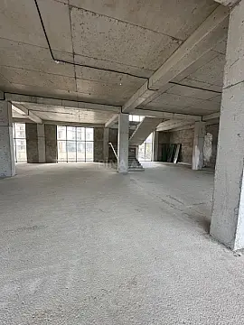 Satılır obyekt 97.2 m²