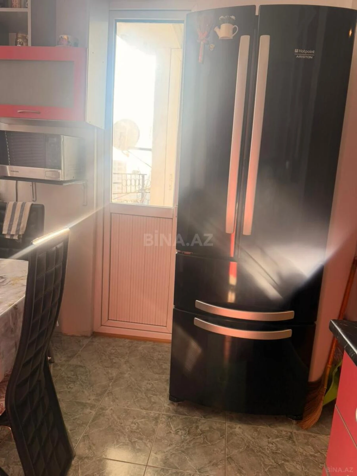 Kirayə verilir 2 otaqlı mənzil 63 m²