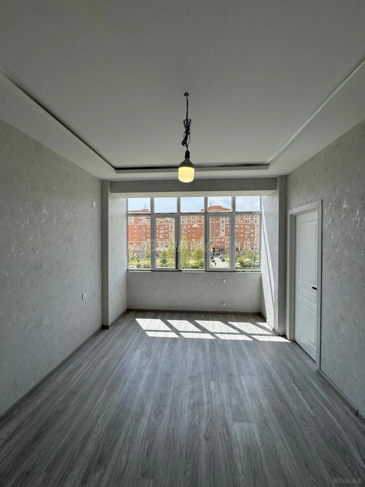 Satılır 2 otaqlı mənzil 44 m²