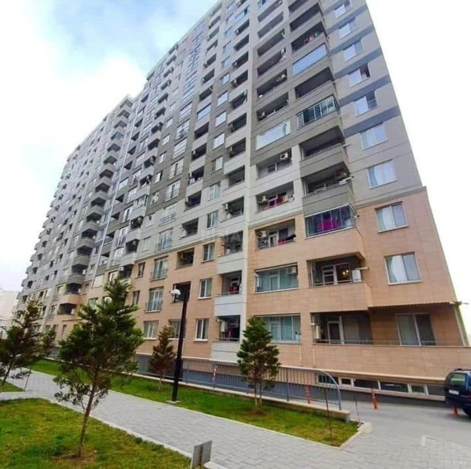 Kirayə verilir 1 otaqlı mənzil 28 m²