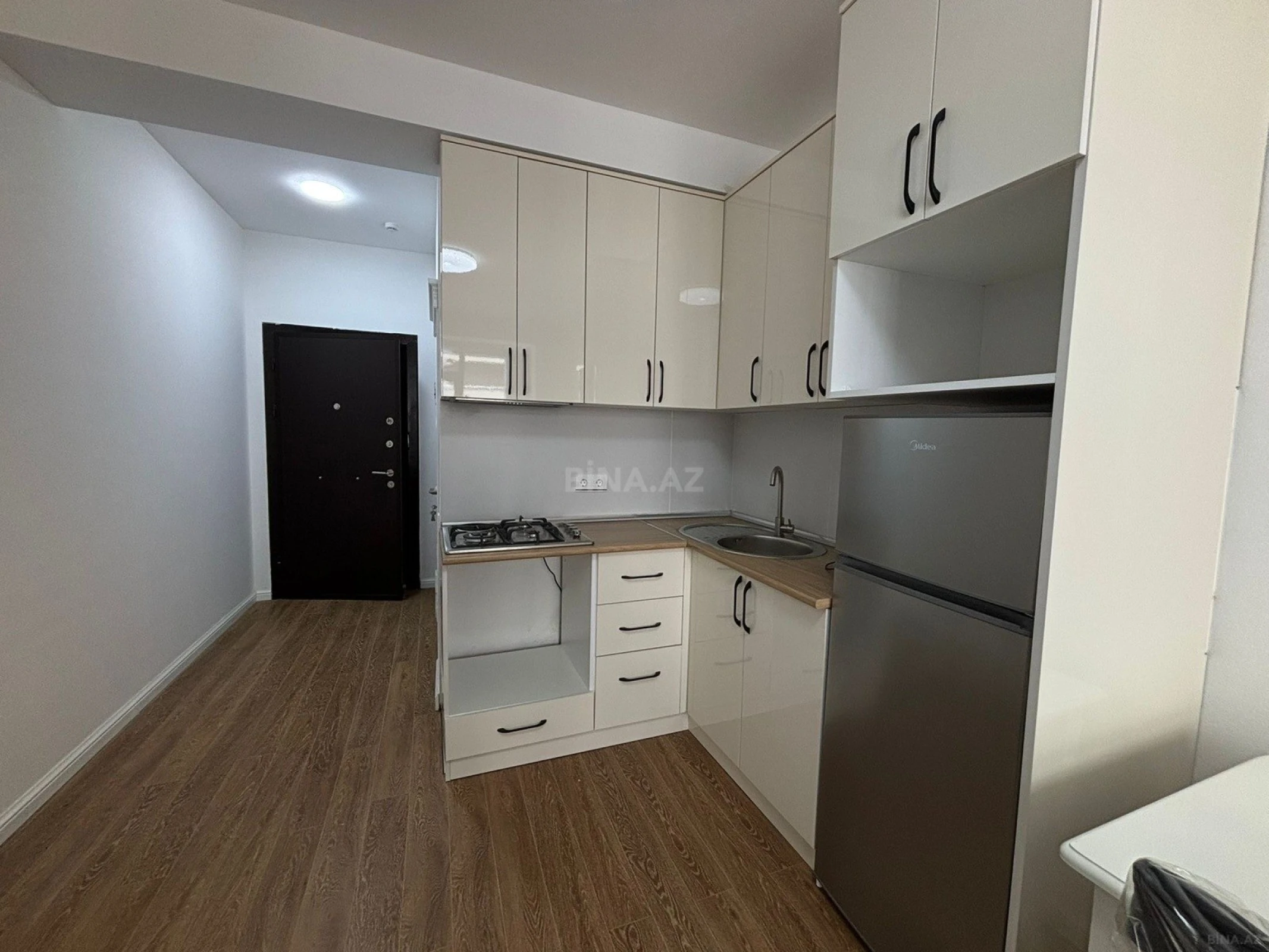 Kirayə verilir 1 otaqlı mənzil 28 m²