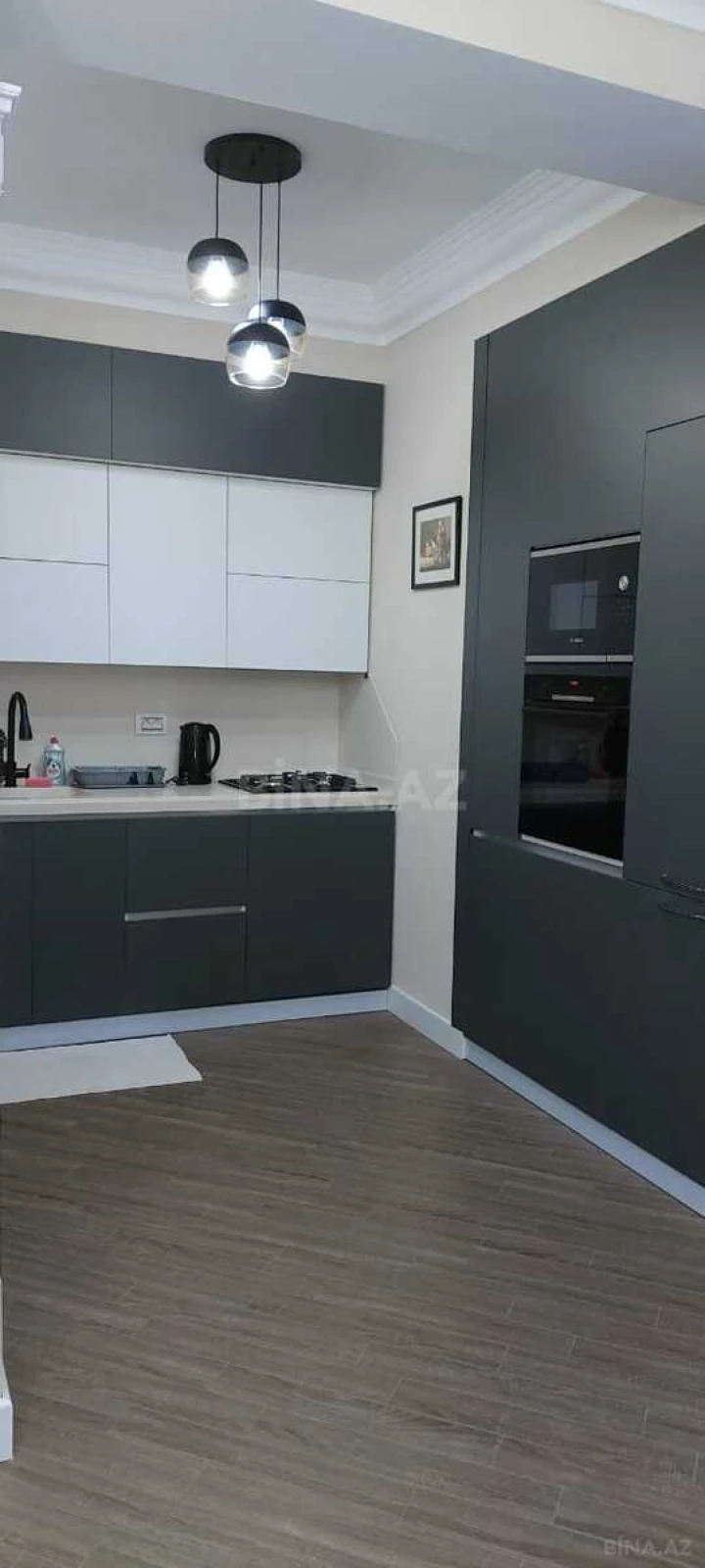 Kirayə verilir 2 otaqlı mənzil 70 m²