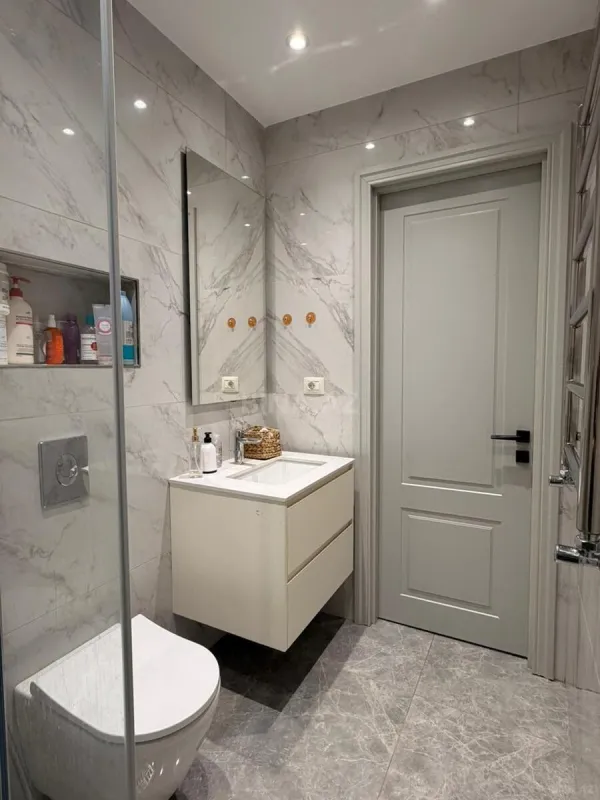 Satılır 3 otaqlı mənzil 84.5 m²