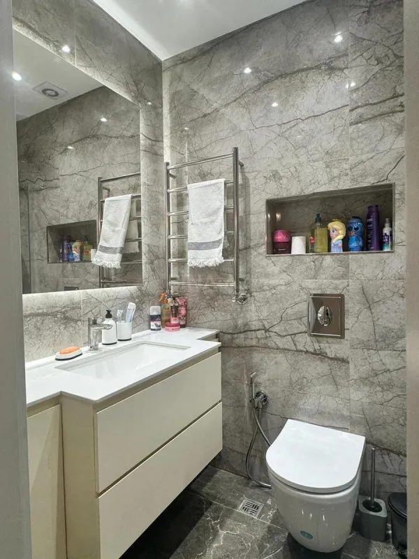 Satılır 3 otaqlı mənzil 84.5 m²