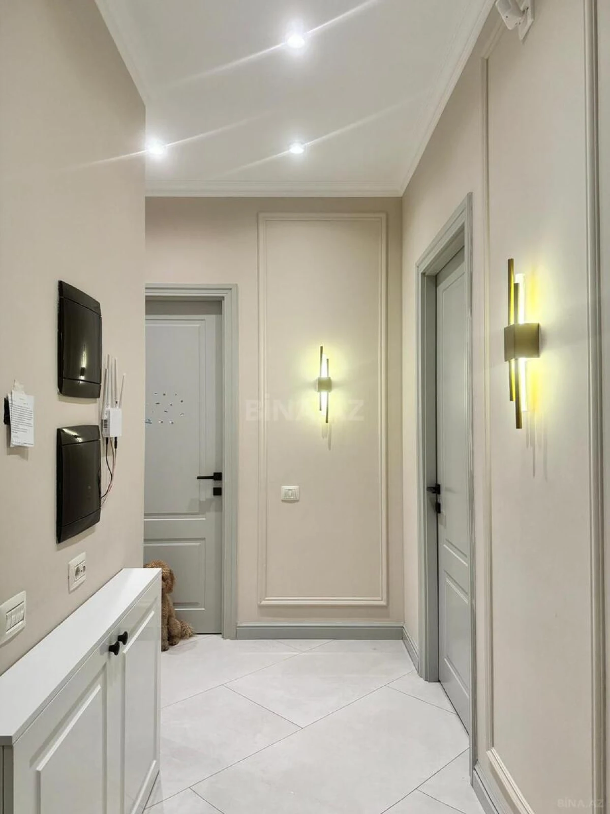 Satılır 3 otaqlı mənzil 84.5 m²