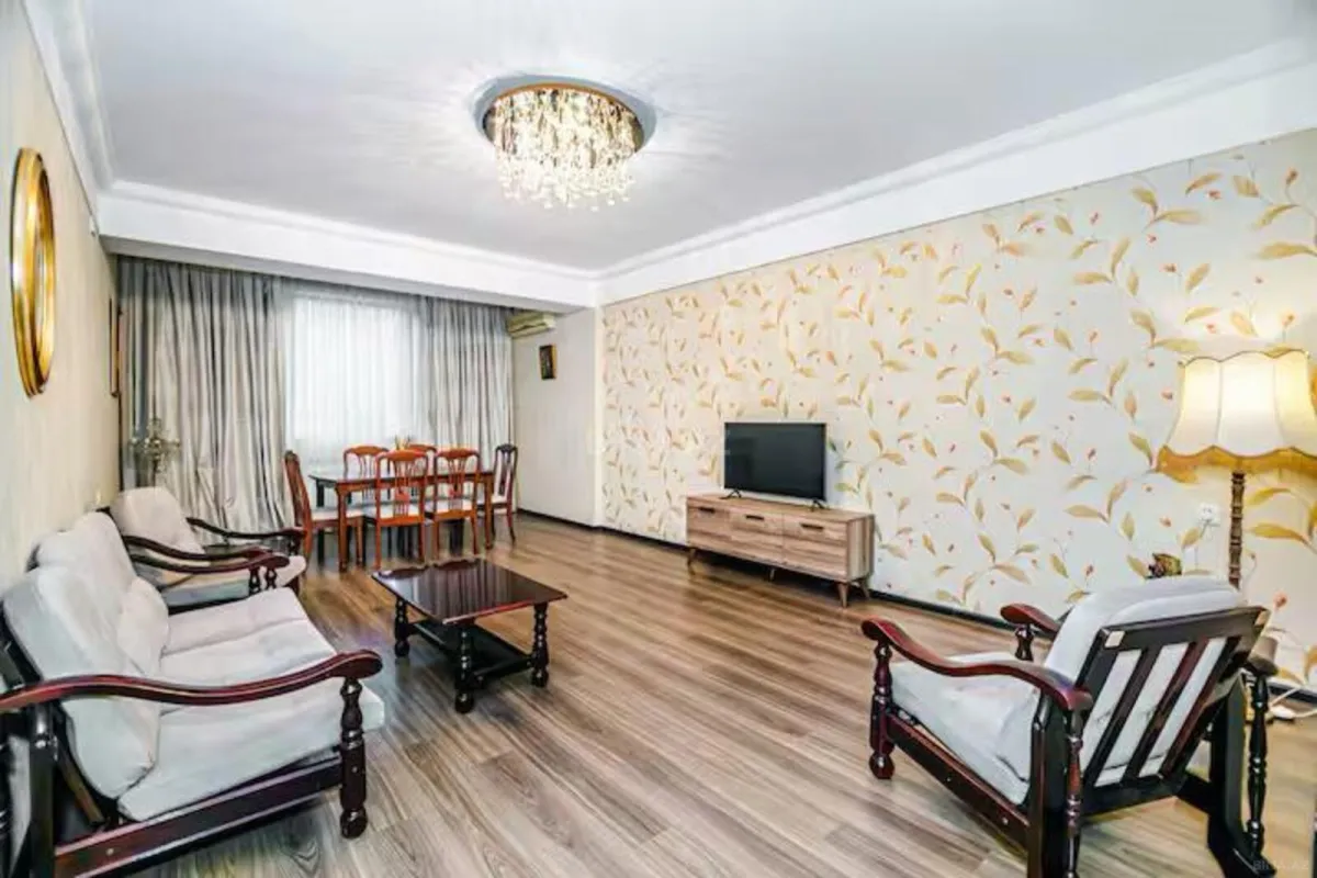 Kirayə verilir 3 otaqlı mənzil 100 m²