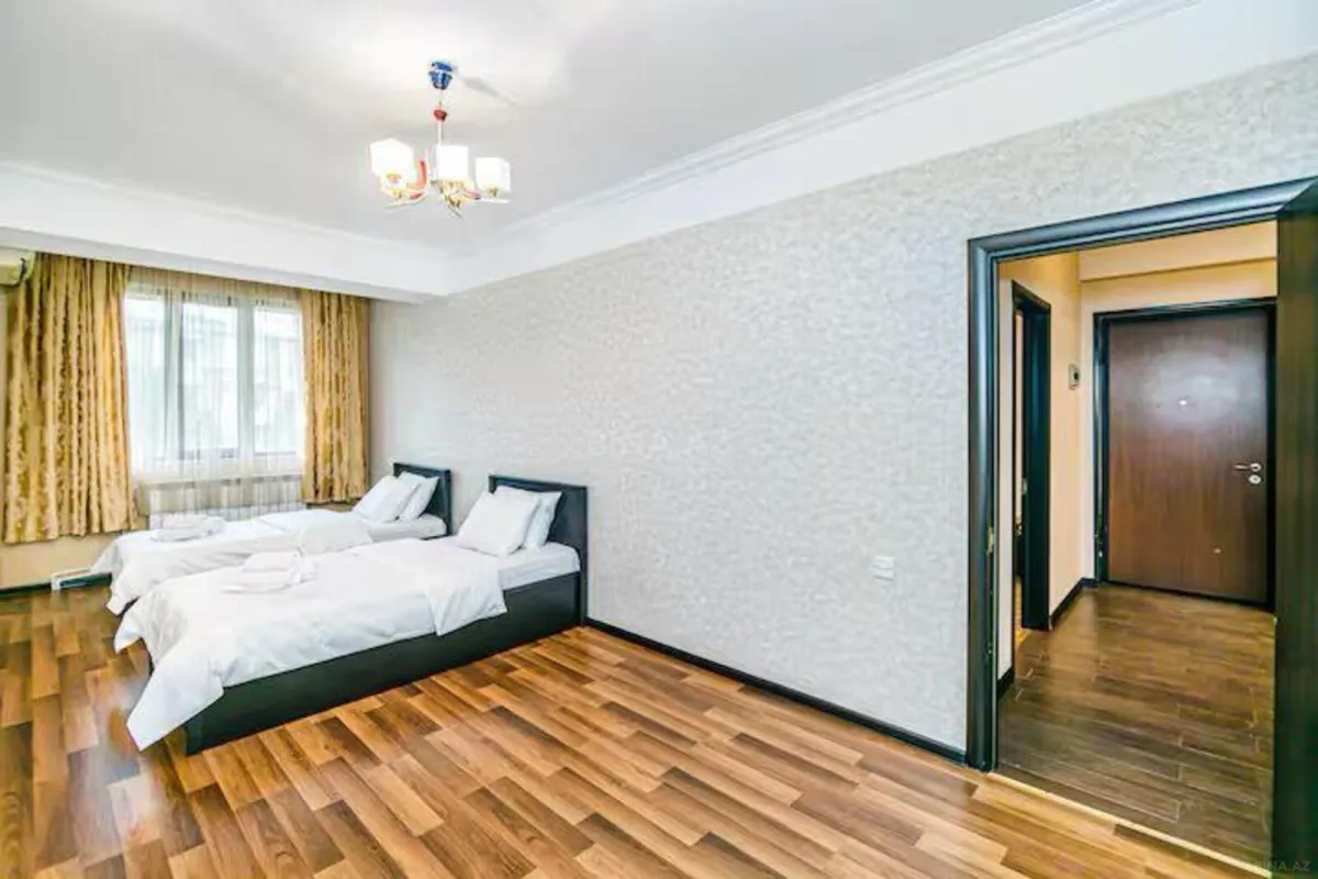 Kirayə verilir 3 otaqlı mənzil 100 m²