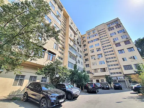 Kirayə verilir 3 otaqlı mənzil 100 m²