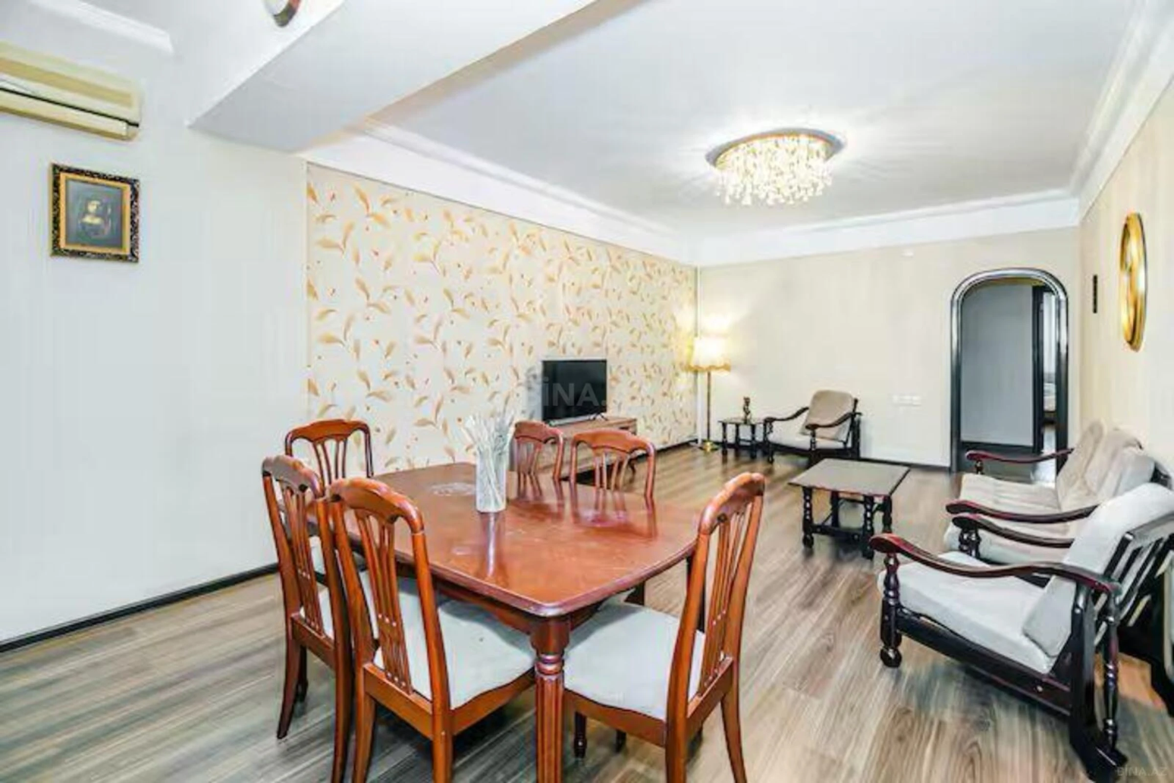 Kirayə verilir 3 otaqlı mənzil 100 m²