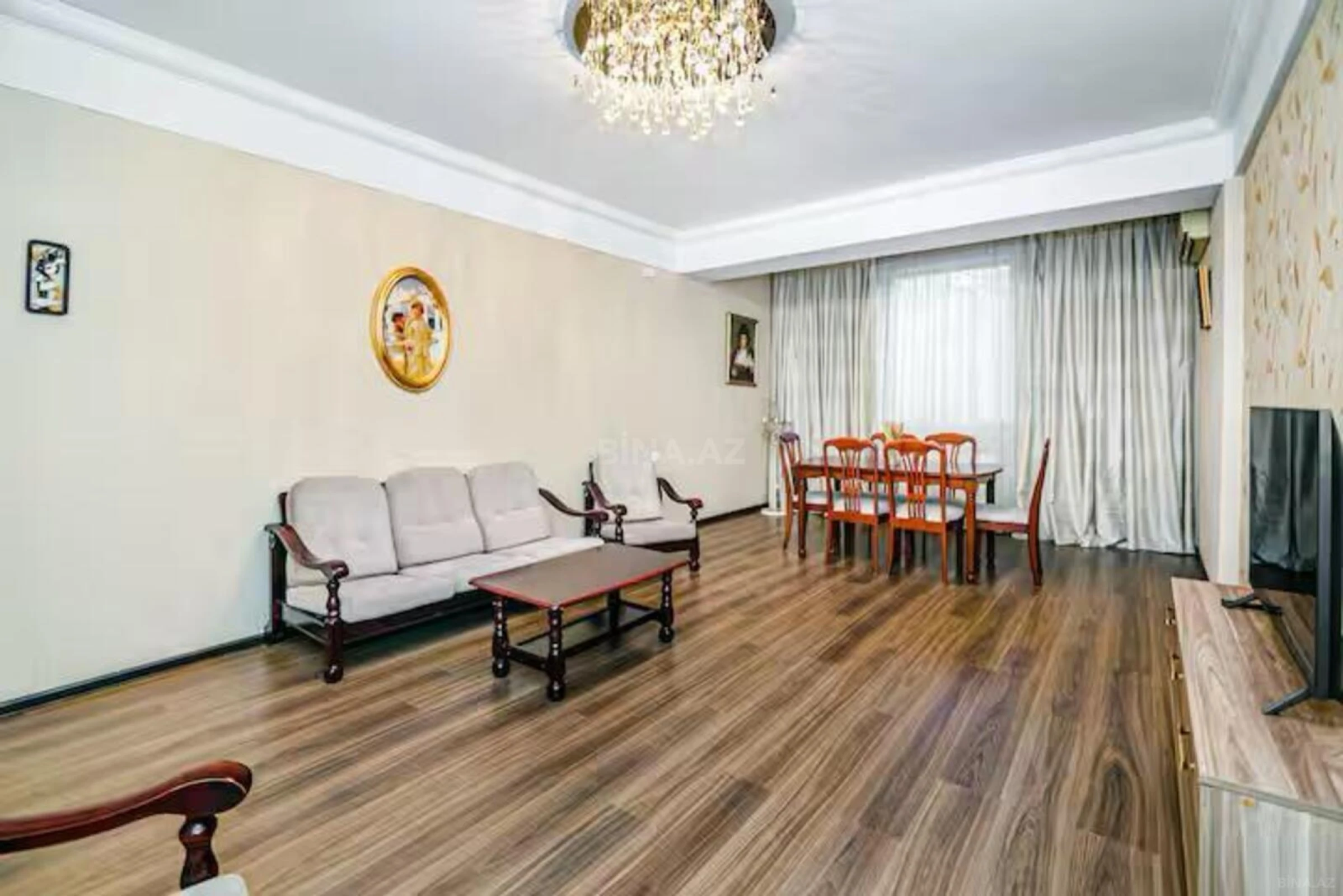 Kirayə verilir 3 otaqlı mənzil 100 m²