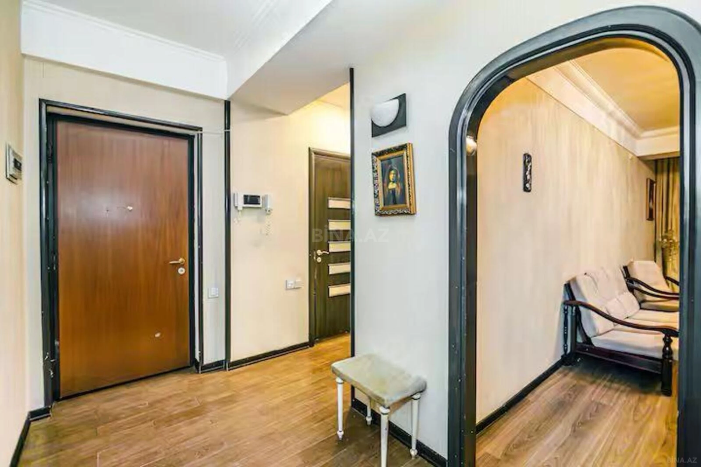Kirayə verilir 3 otaqlı mənzil 100 m²