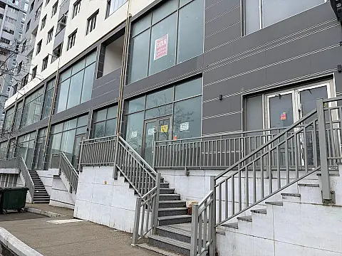 Satılır obyekt 60 m²