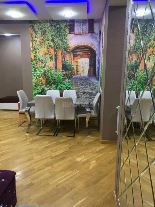 Kirayə verilir 3 otaqlı mənzil 100 m²