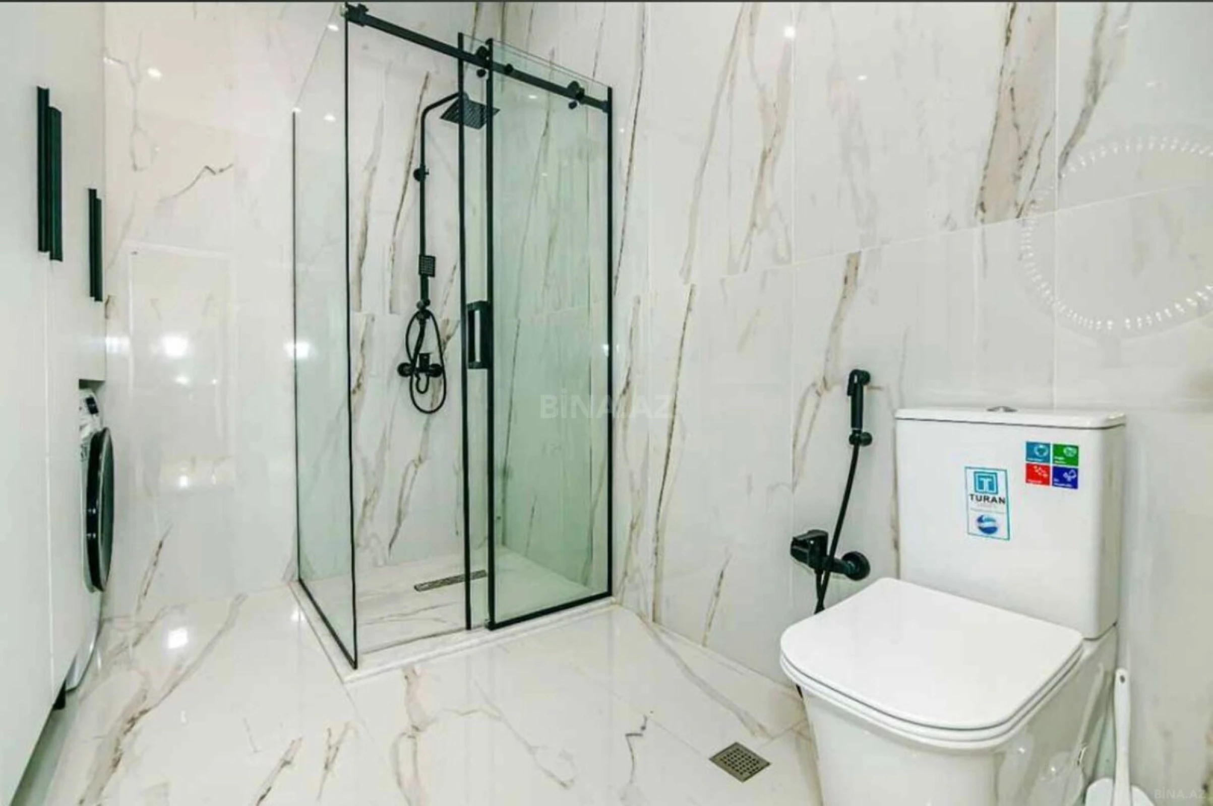 Kirayə verilir 2 otaqlı mənzil 65 m²