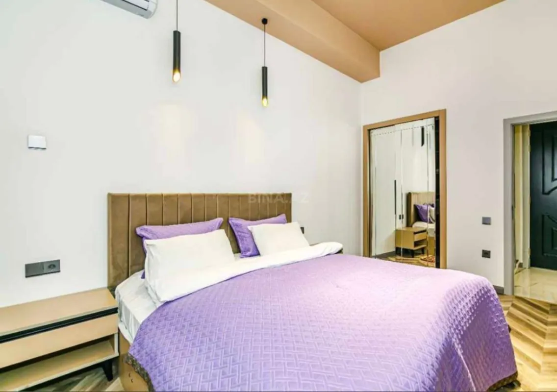 Kirayə verilir 2 otaqlı mənzil 65 m²