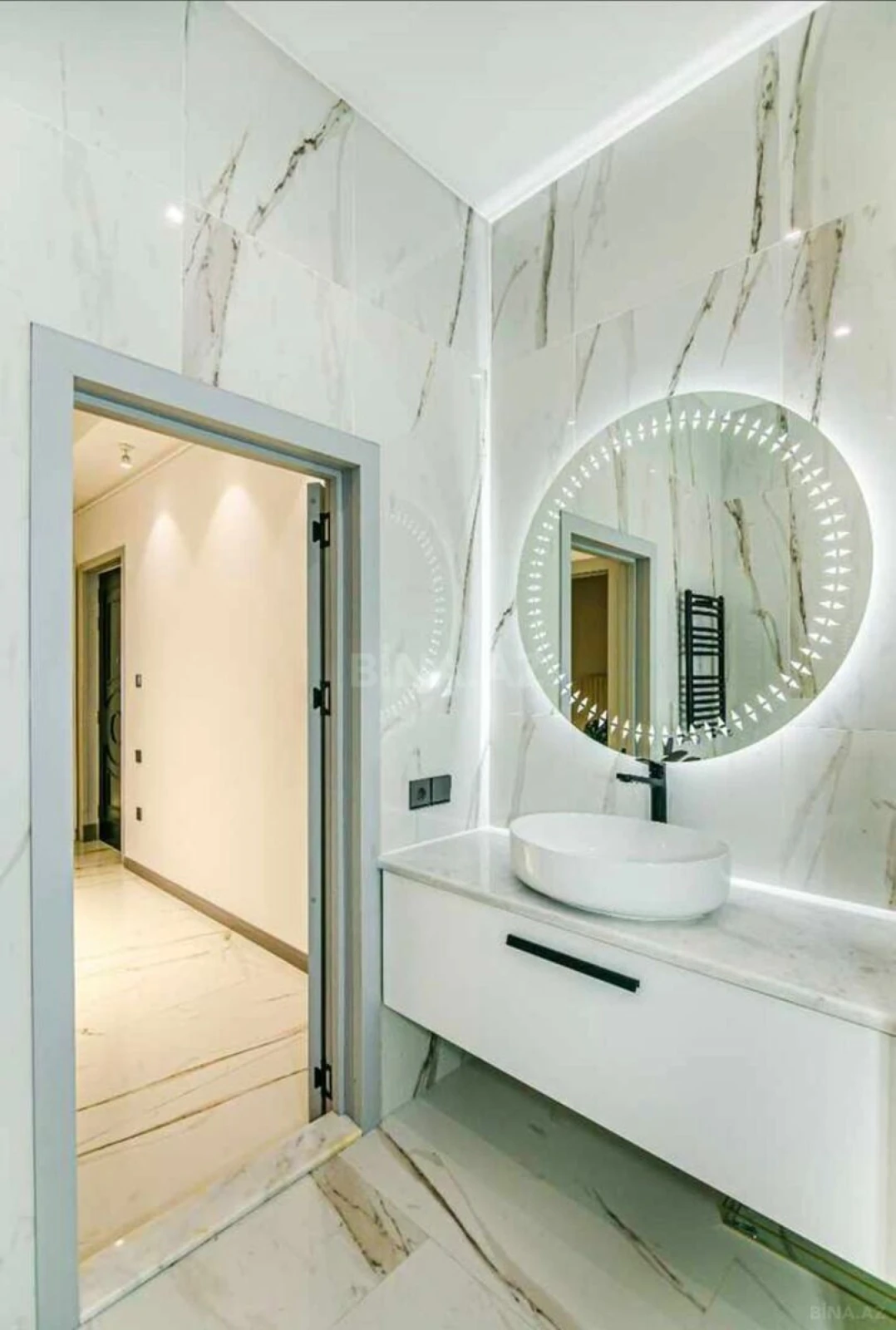 Kirayə verilir 2 otaqlı mənzil 65 m²