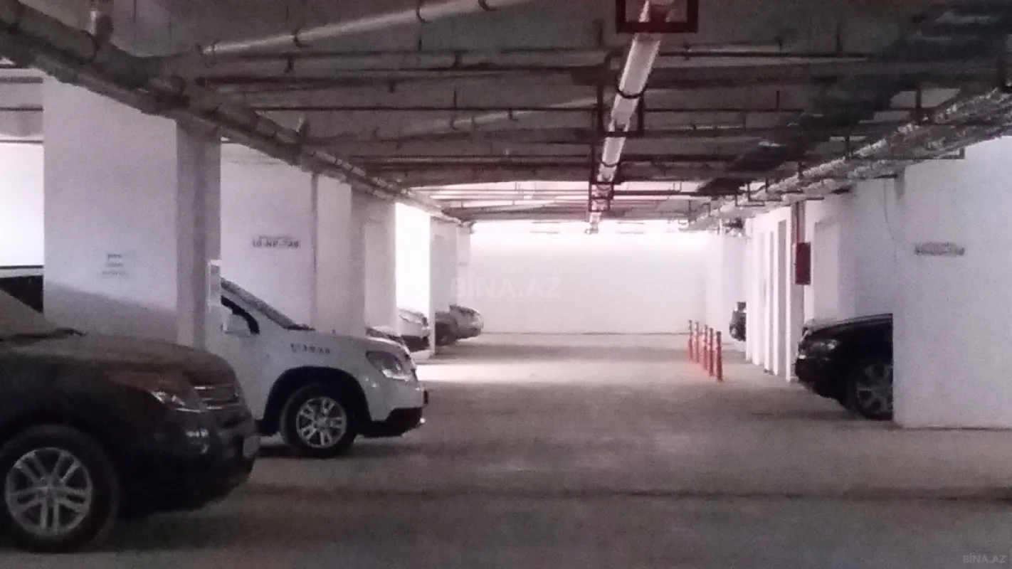 Satılır 2 otaqlı mənzil 78 m²