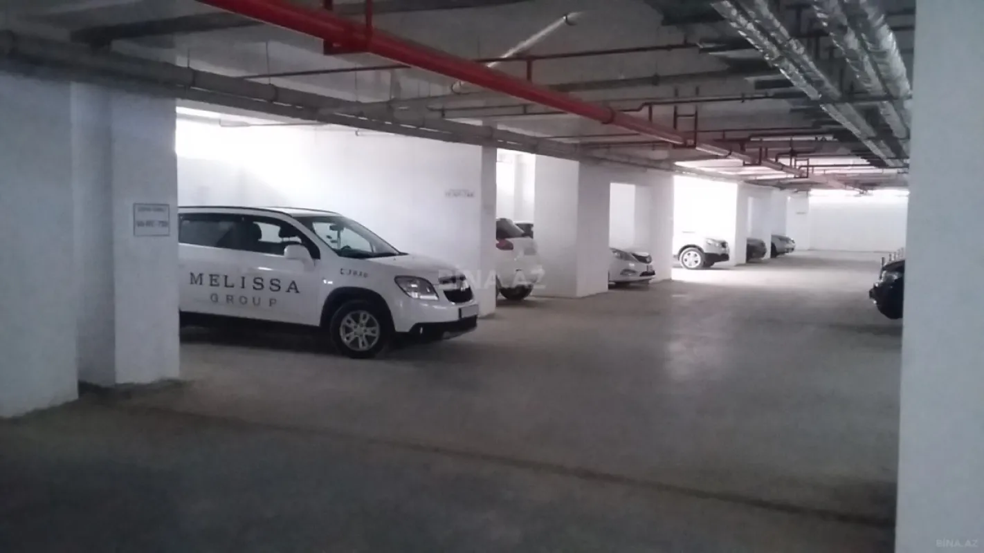 Satılır 2 otaqlı mənzil 78 m²
