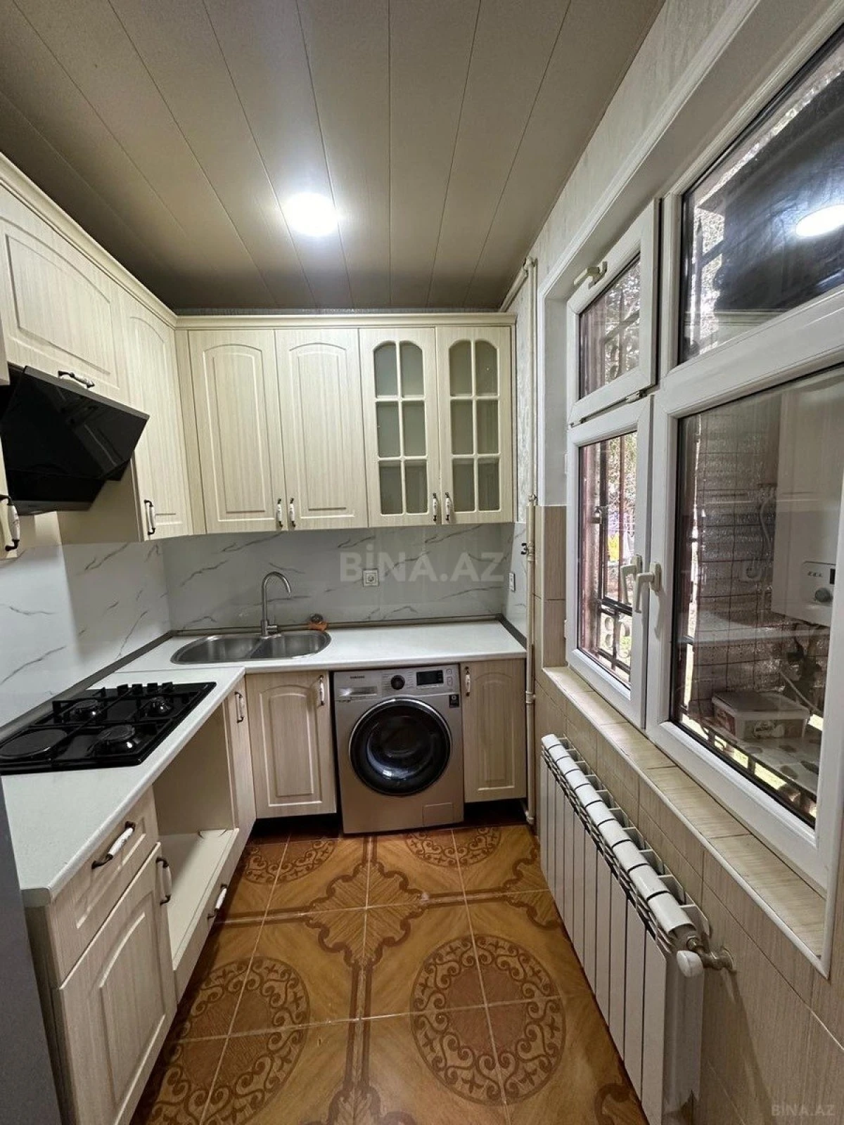 Satılır 2 otaqlı mənzil 55 m²