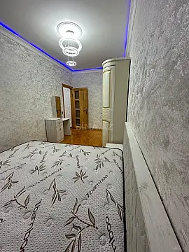 Satılır 2 otaqlı mənzil 55 m²