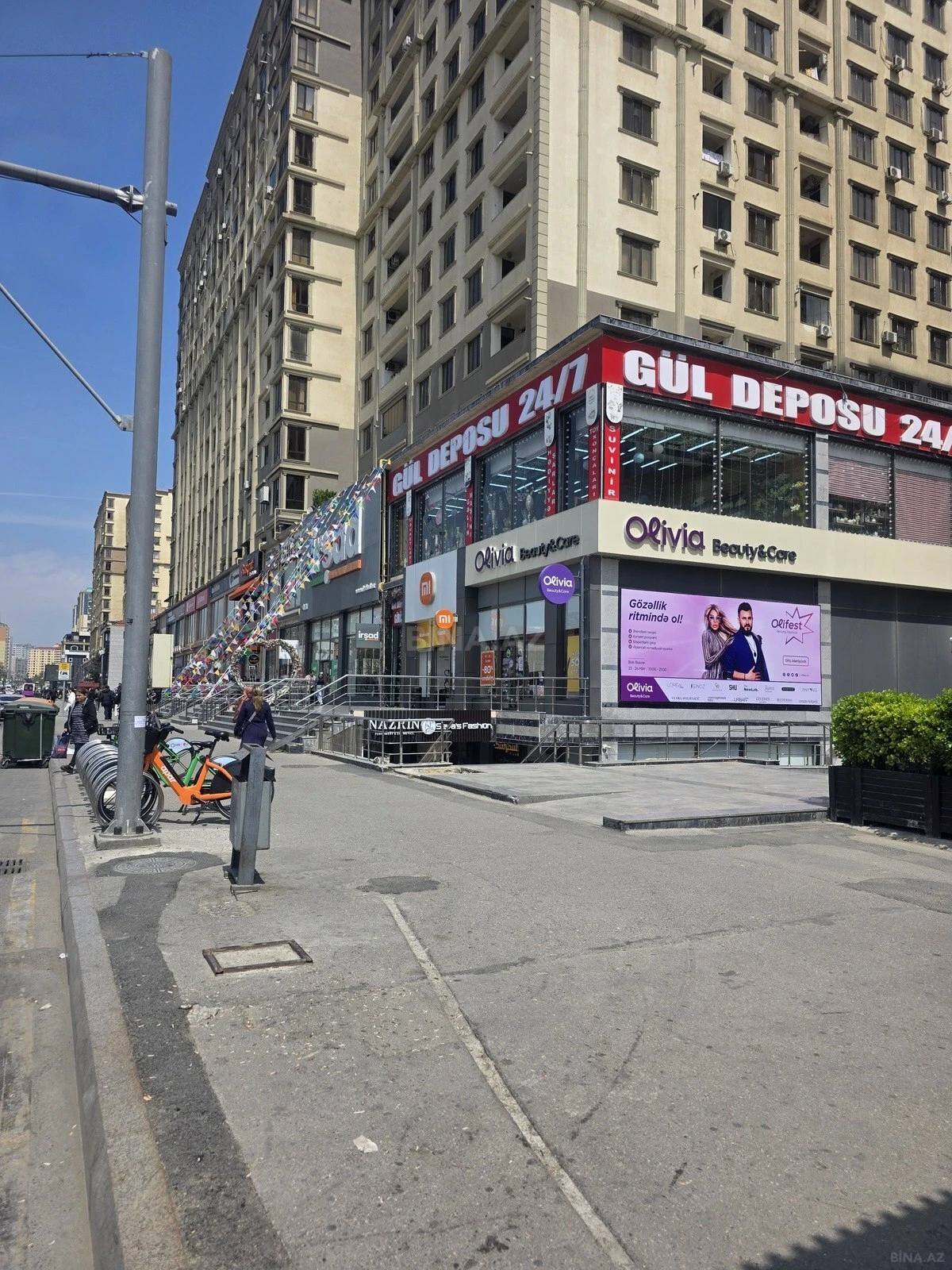 Satılır 3 otaqlı mənzil 97 m²