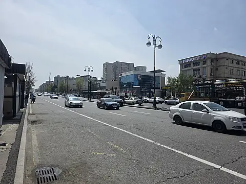 Satılır 3 otaqlı mənzil 97 m²