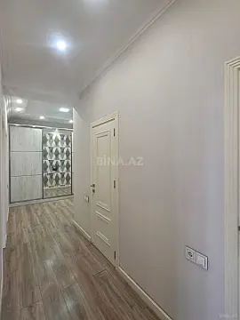 Satılır 3 otaqlı mənzil 97 m²