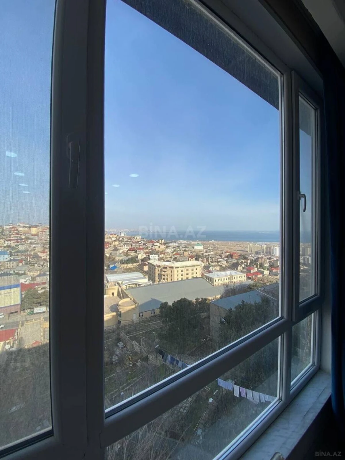 Satılır 3 otaqlı mənzil 98 m²