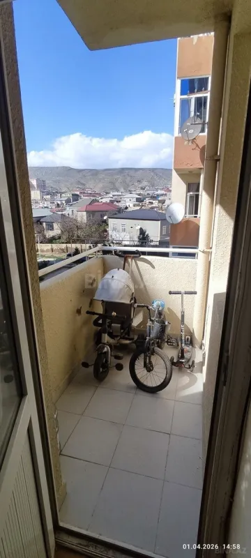 Satılır 2 otaqlı mənzil 73 m²