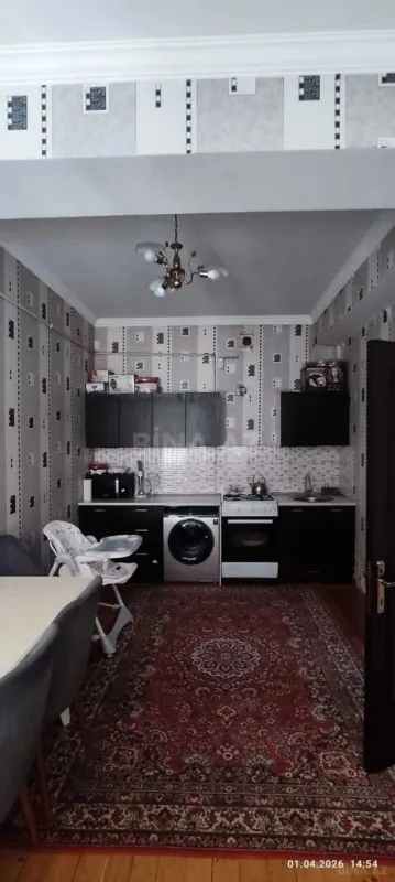 Satılır 2 otaqlı mənzil 73 m²