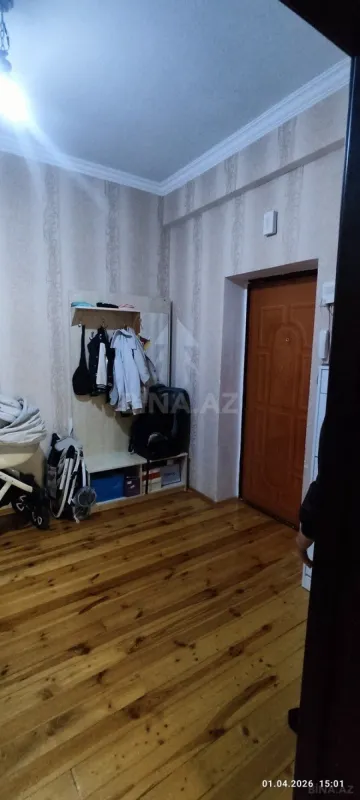 Satılır 2 otaqlı mənzil 73 m²