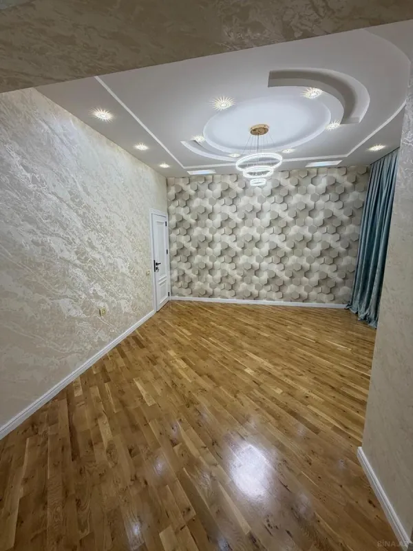 Satılır 4 otaqlı mənzil 129 m²