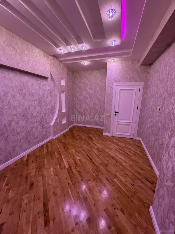 Satılır 4 otaqlı mənzil 129 m²
