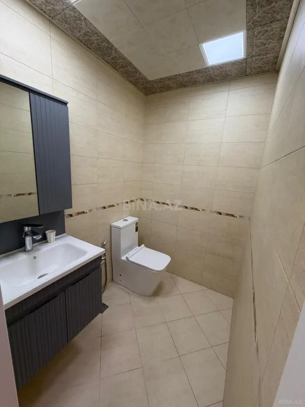 Satılır 4 otaqlı mənzil 129 m²