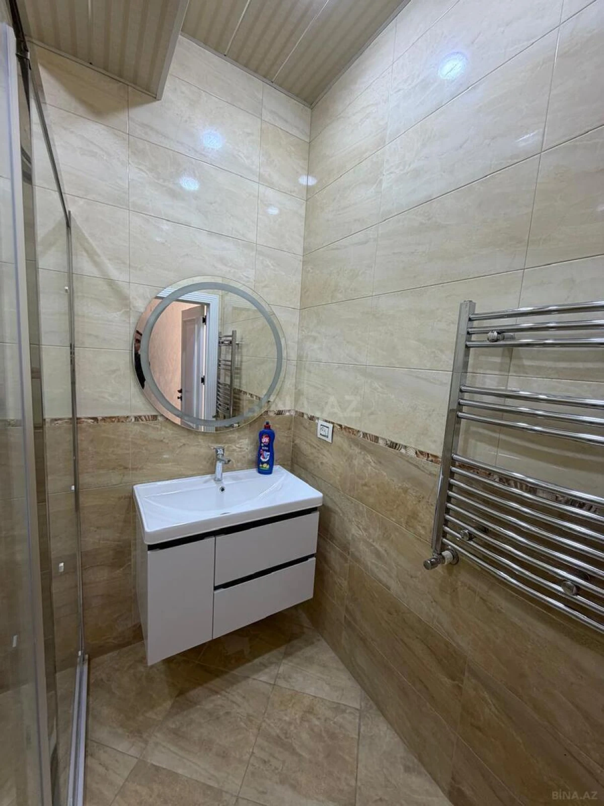 Satılır 4 otaqlı mənzil 129 m²