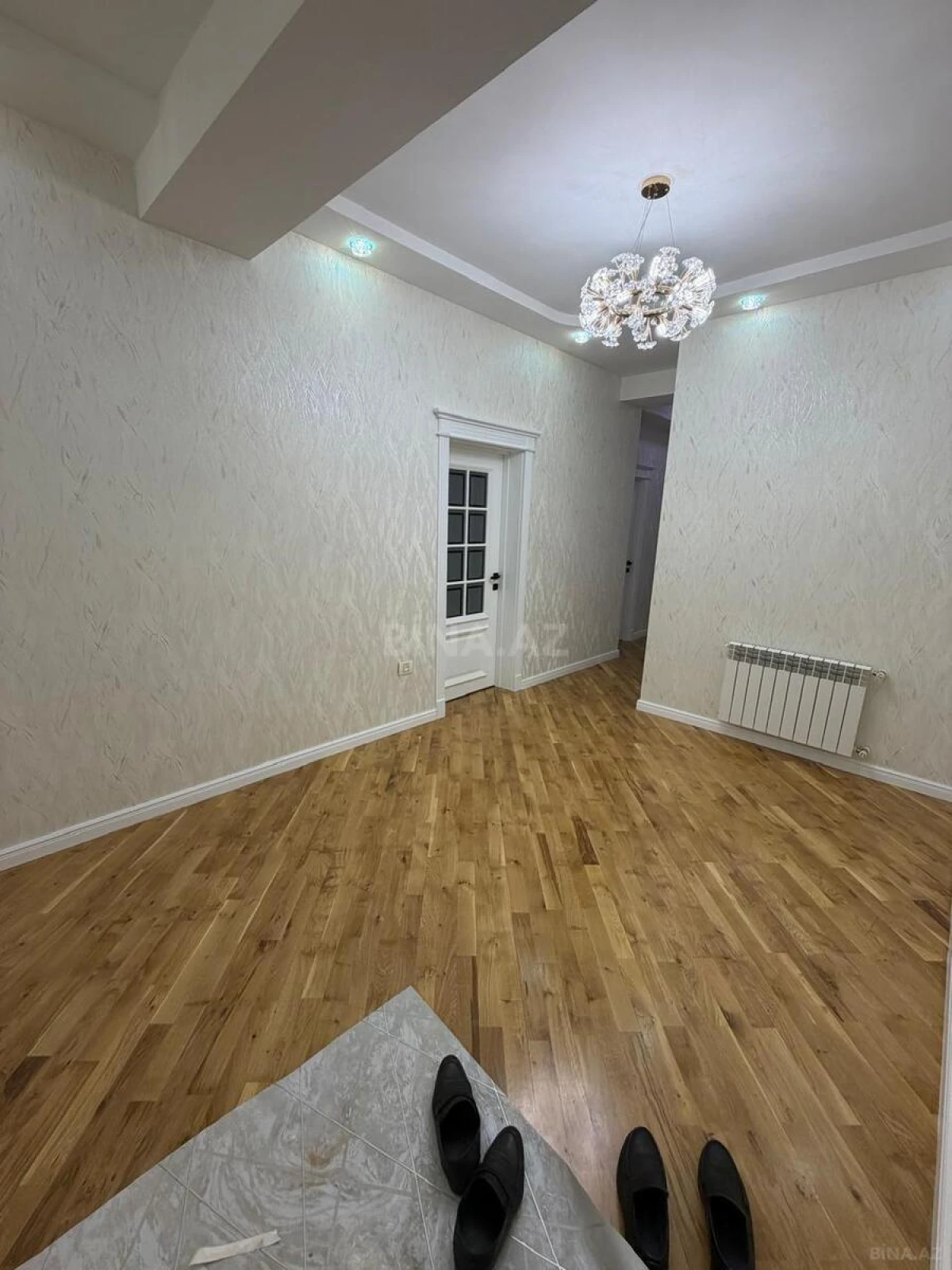 Satılır 4 otaqlı mənzil 129 m²