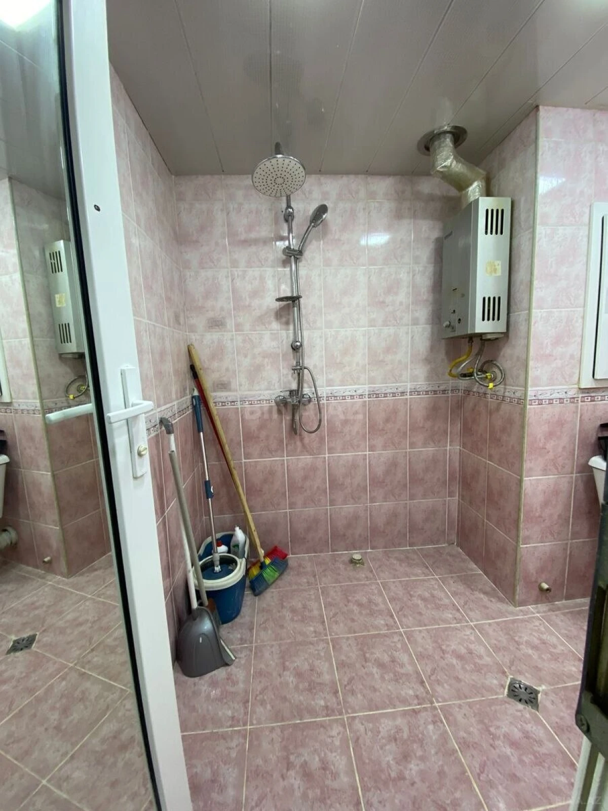 Satılır 2 otaqlı mənzil 45 m²