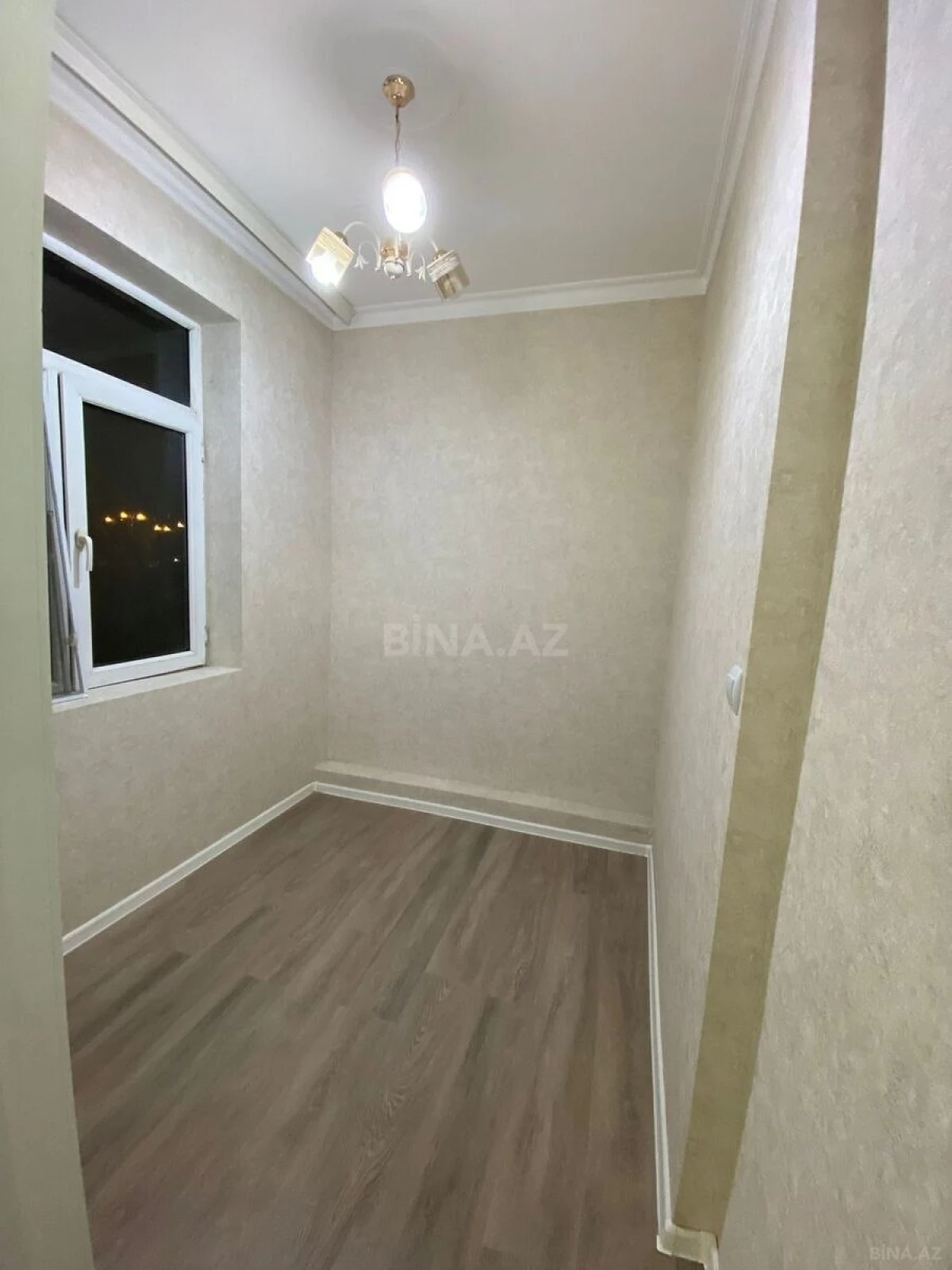 Satılır 2 otaqlı mənzil 45 m²