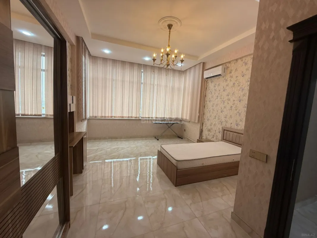 Kirayə verilir 3 otaqlı mənzil 172 m²
