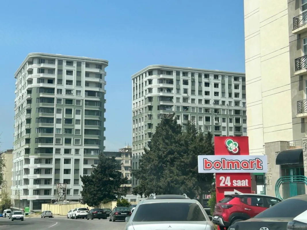 Satılır 1 otaqlı mənzil 57 m²