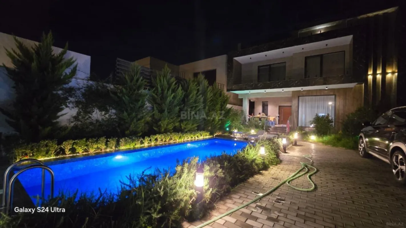 Satılır 7 otaqlı həyət evi 350 m²