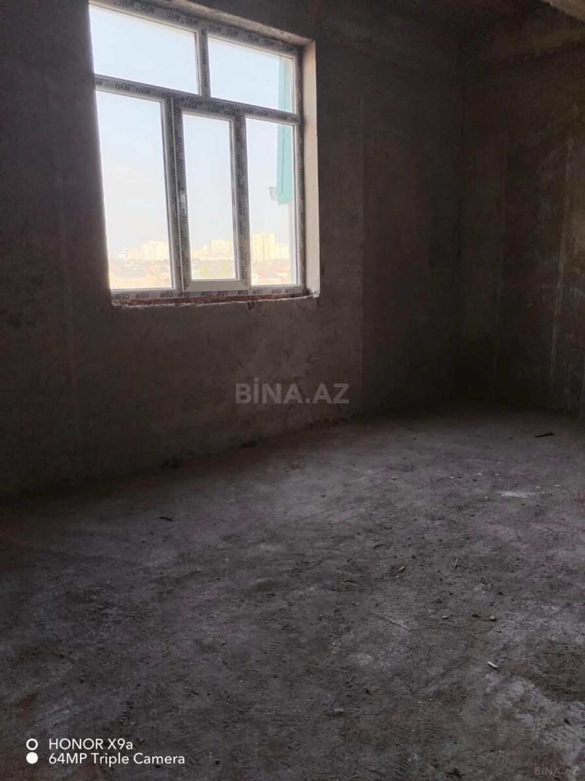 Satılır 2 otaqlı mənzil 60 m²