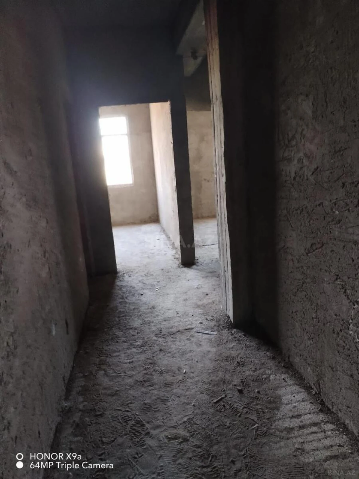 Satılır 2 otaqlı mənzil 60 m²