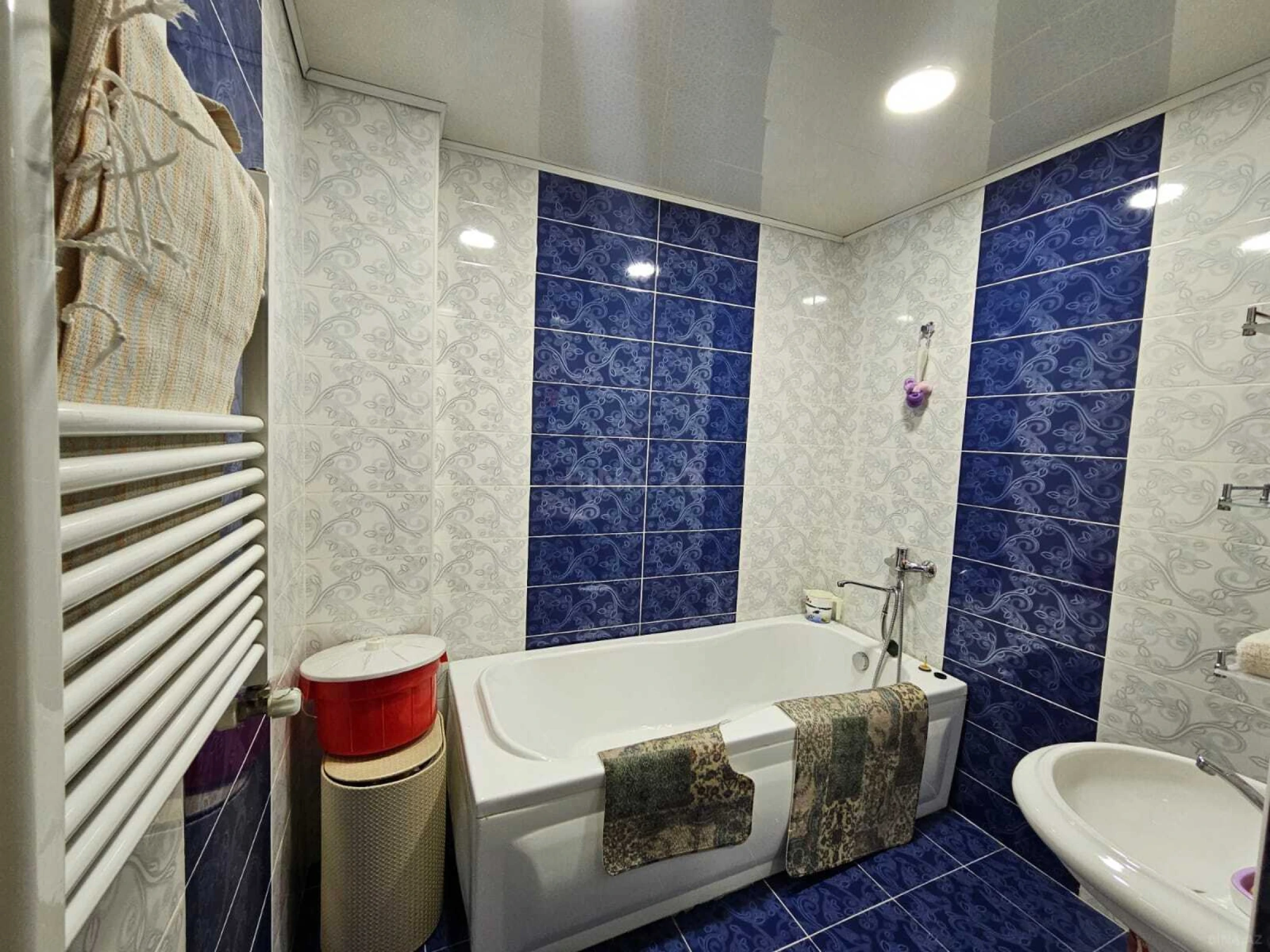 Kirayə verilir 3 otaqlı mənzil 110 m²