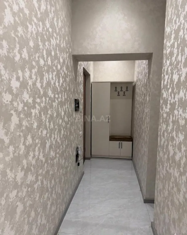 Satılır 2 otaqlı mənzil 91 m²