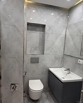 Satılır 2 otaqlı mənzil 91 m²