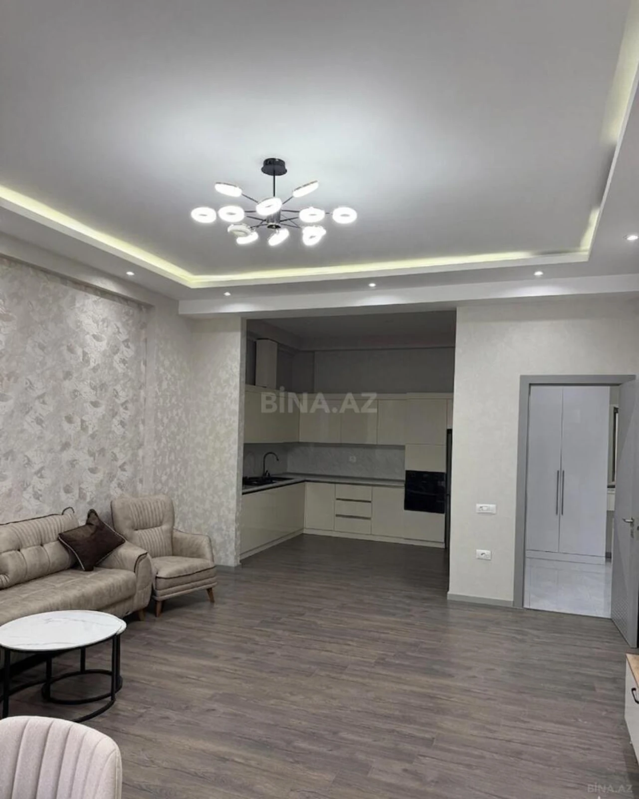 Satılır 2 otaqlı mənzil 91 m²