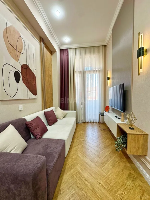 Satılır 2 otaqlı mənzil 45 m²